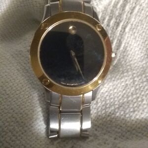 Movado vintage Museum watch 18kt gold Bezel
